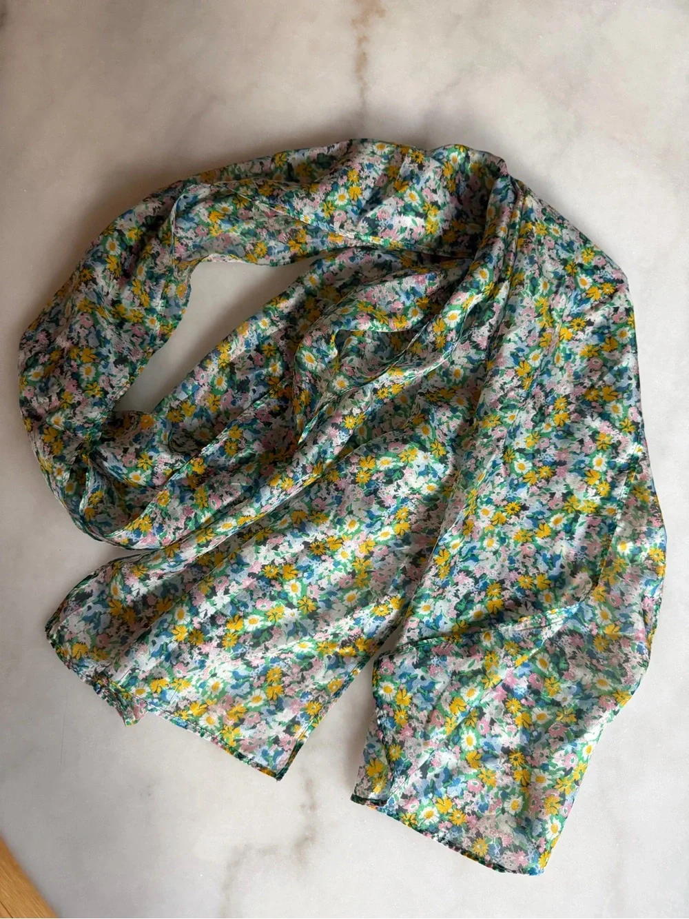 Accessorize UK DITSY FLORAL SILK SCARF